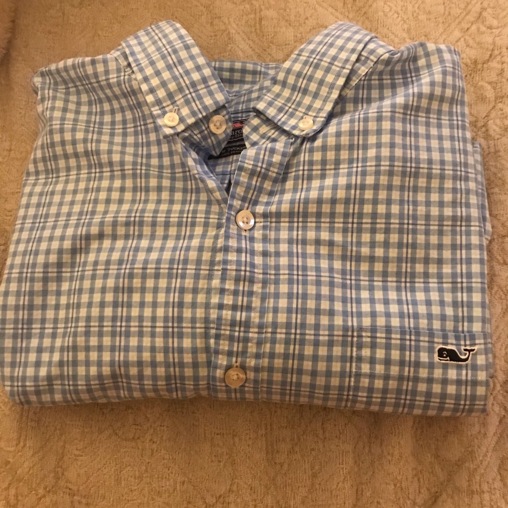 Vineyard Vines men’s large button down